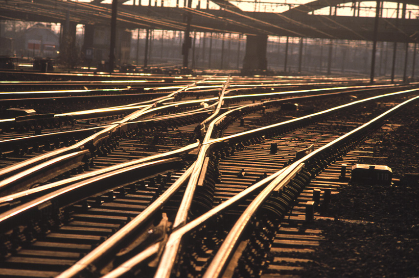 Infrastructure rail